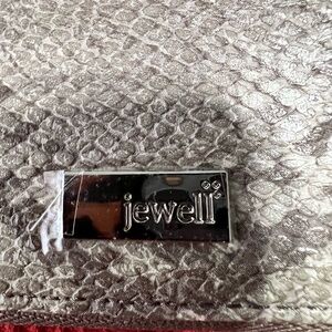 Jewell All About The Benjamins, Thirty-One, Textured snakeskin wallet.